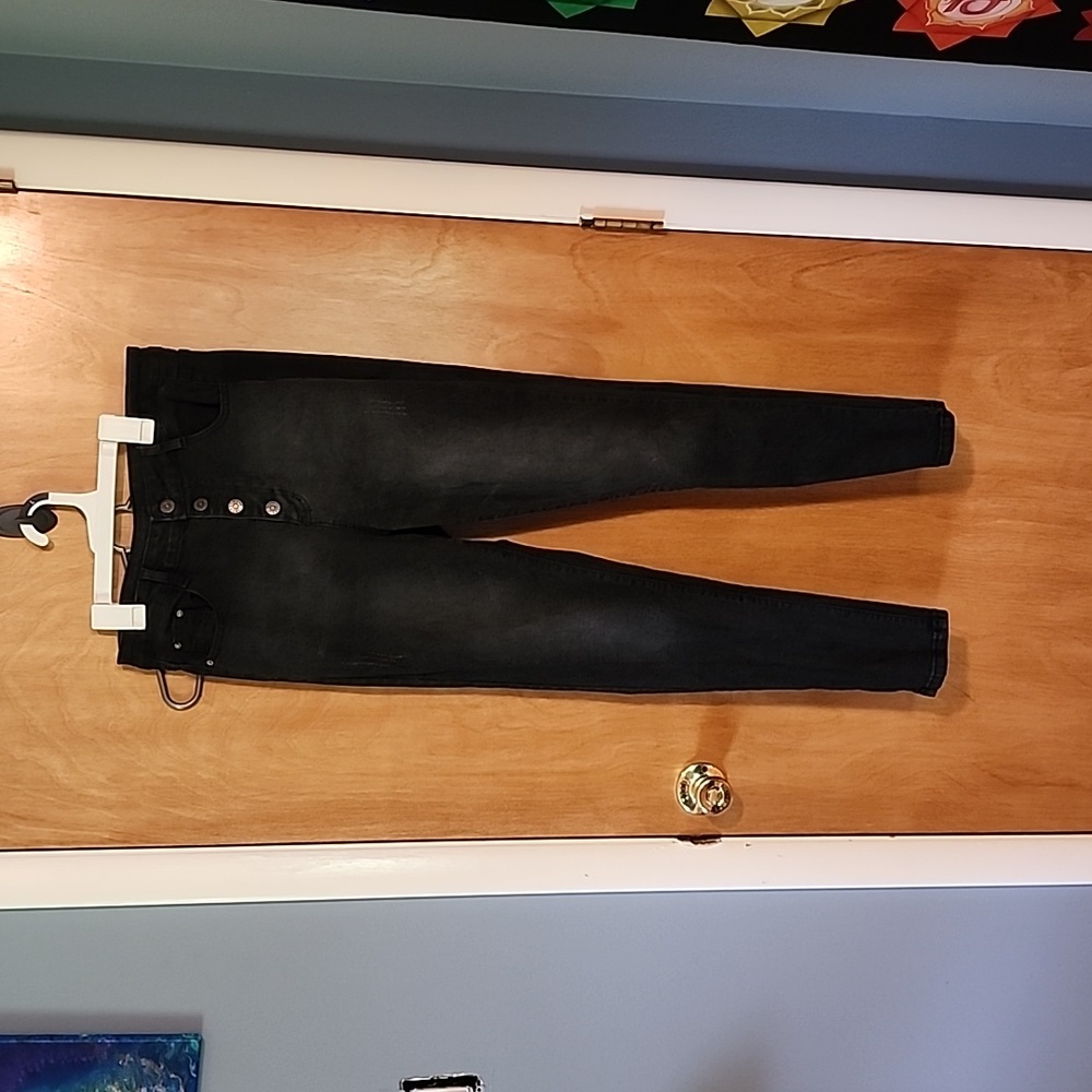 Black acid wash skinny jeans
